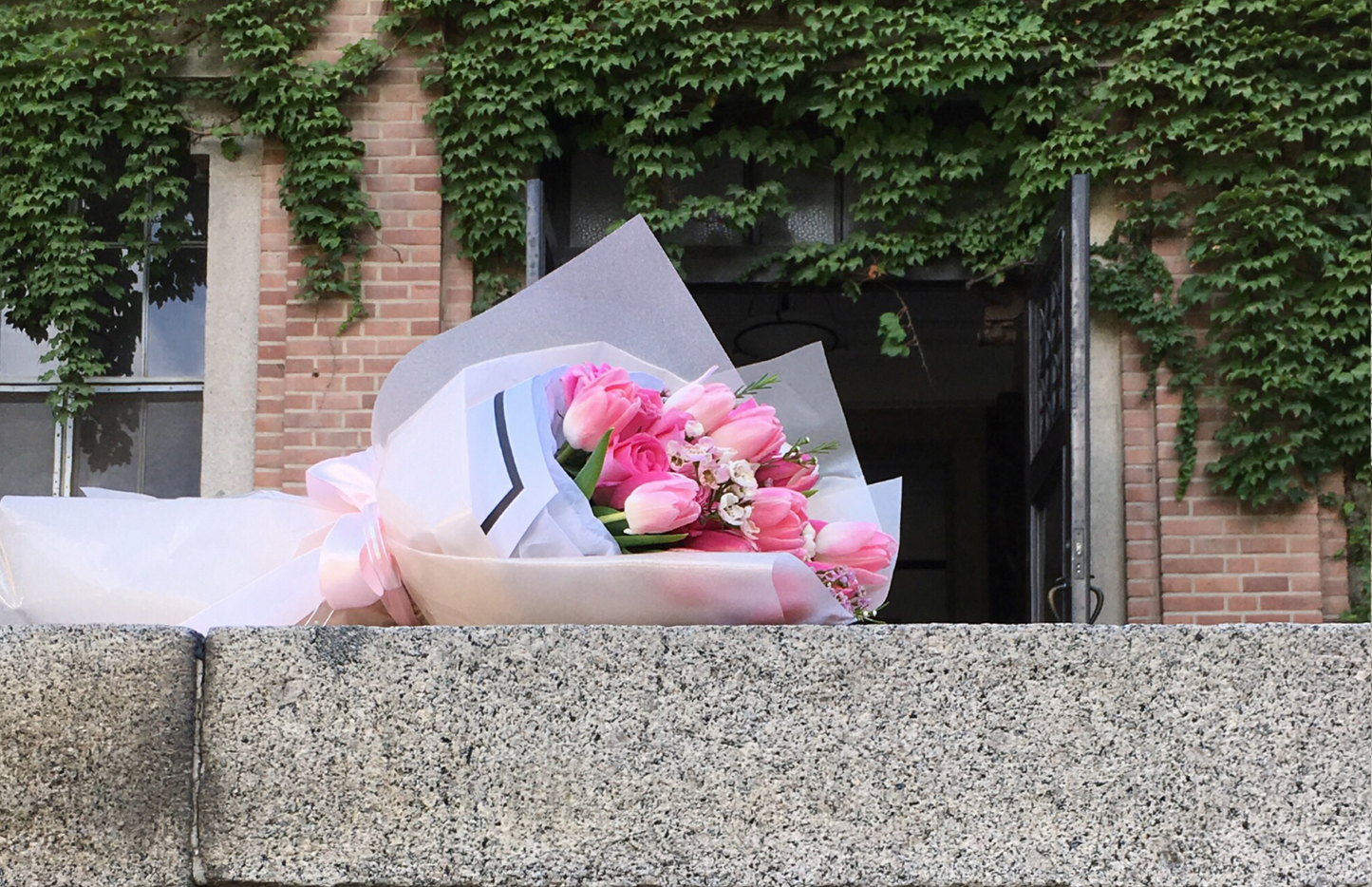 Graduation Day Fresh Flowers 01